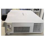 HITACHI |  CP-WU8440 3LCD Projector