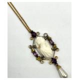 Antique Cameo Pendant Necklace