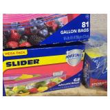 LOT OF 6 Ziploc Sotrage Bags