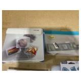 LOT OF 8 Reusable Bags