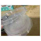 LOT OF 4 Goodcook Meal Containers (1 Container Cracked)