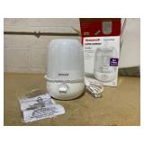 Honeywell Ultra Comfort Cool Mist Humidifier - White, HUL545W