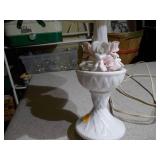 Floral Capodimonte Table/Desk Lamp with Shade