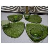 This is a vintage Indiana Glass or Anchor Hocking "Daisy & Button" triangle snack set