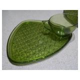 This is a vintage Indiana Glass or Anchor Hocking "Daisy & Button" triangle snack set