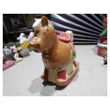 This is a lot of assorted Santa Claus figurines