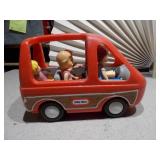 Little Tikes red family minivan