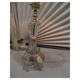 This item is a pair of vintage table lamps