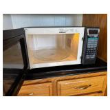 Sharp Carousel Microwave Oven - Countertop Sensor Cooking