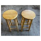 Oak Round Bar Stools (Lot of 2) - 12in Seat Diameter