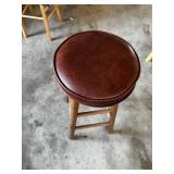 Round Leather Bar Stool with Wooden Legs