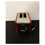 KitchenArt 2-Slice Toaster with Bagel Setting - Red Aluminum