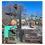 1999 Cat NRDR30 Stand-Up Deep Reach Forklift - For Parts or Repair