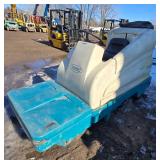 Tennant 7200 Ride On Floor Scrubber - For Parts or Repair