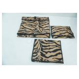 New Travel Bag 3 Piece Set. Tiger Print