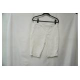 Tribal Jeans Size 8. stretch white above the knee shorts.