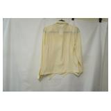 Shapely Cream Colored Blouse. Size 8