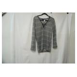 Almost Famous size L Blouse
