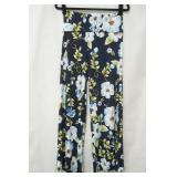 NWT Blue Flower Size L Slacks