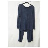 Liverpool Los Angeles Size M. Navy Blue knit sweater & pants