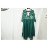 NWT Bloomchich Dress size 18-20