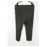 Ann Taylor Size 16 Black Cropped Pants