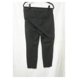 Old Navy Pixie high rise never fade black cropped pants. Size 14