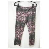 Yoga Leggings capris , size M