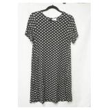 LOft Black / White knit dress size MP