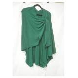 NWT Puli Poncho sweater green  size L