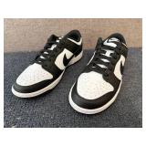 Nike Dunks 9 - 7.5