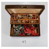 Huge Vintage Costume Jewelry Estate Collection Lot