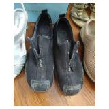 Lot of (5) Pairs Women