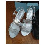 Lot of (5) Pairs Women