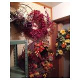 Wreaths & Holiday Decor