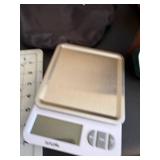 Photography Accessory Lot: Digital Scales, Jaygot Display Turntable, Neewer Reflector Set