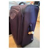 TravelPro 27 Inch Upright Suitcase w/spinner wheels & multiple travel bags