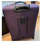 TravelPro 27 Inch Upright Suitcase w/spinner wheels & multiple travel bags