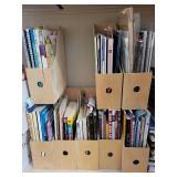 Collection of Art, Jewelry, and Craft Books and Magazines