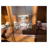 Vintage Floral Porcelain Teacups & Saucers - Large Center Vase Included