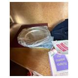 Vintage Floral Porcelain Teacups & Saucers - Large Center Vase Included