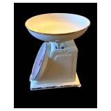Vintage White Kitchen Scale