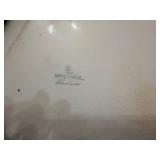 White Ceramic Oval Plate with Scalloped Edge & Decorative Leaf Magnifying Glass