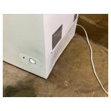 Vissani 7.0 cu. ft. Manual Defrost Chest Freezer with LED Light in White, Garage Ready Model # HMCF7W5 (Used, Minor Transit Damage)