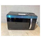 Whirlpool 30 in. 1.7 cu. ft. Over-the-Range Microwave in Stainless Steel Finish with Express Cooking Buttons Model # WMMS3130RS02 (Transit Damage, Missing: Installation Parts, Rotating Ring & Plate)