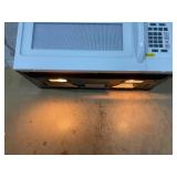 BLACK+DECKER 29.9 in. Width 1.6 cu. ft. White 1000-Watt Over-the-Range Microwave with Top Mount Air Recirculation Vent Model # EM044KJNP10A