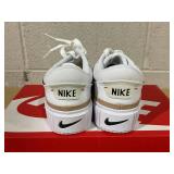 Nike COURT LEGACY LIFT Womens Size 6