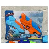 LOT OF 13 Water Guns 2 Packs