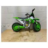 Aosom 12V Kids Motorcycle w/ Treaded Tires, 5mph Top Speed Electric Bike for Kids, Ride On Motorcycle, Battery, Spring Suspension, Green (Missing Training Wheels And Charger)