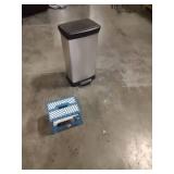 Trash Can, Step Stool